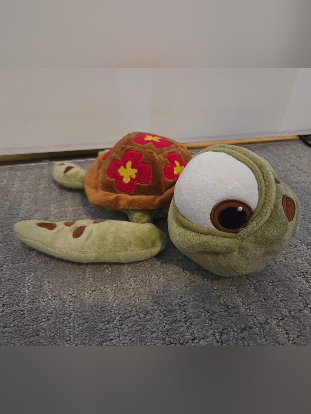 Disney Store - Finding Nemo Squirt Plush